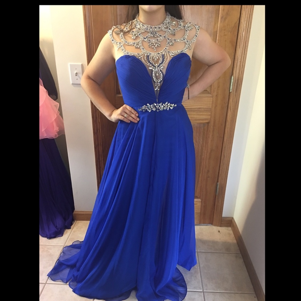 Mac Duggal blue gown - homecoming, prom, pageant